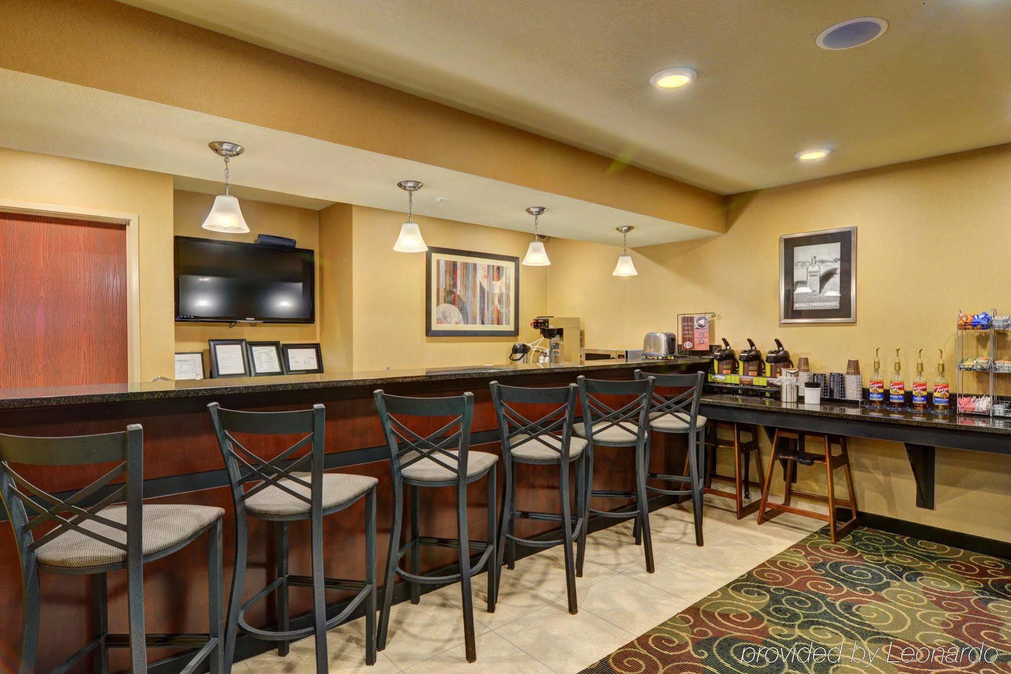 Cobblestone Hotel & Suites - Punxsutawney Екстер'єр фото